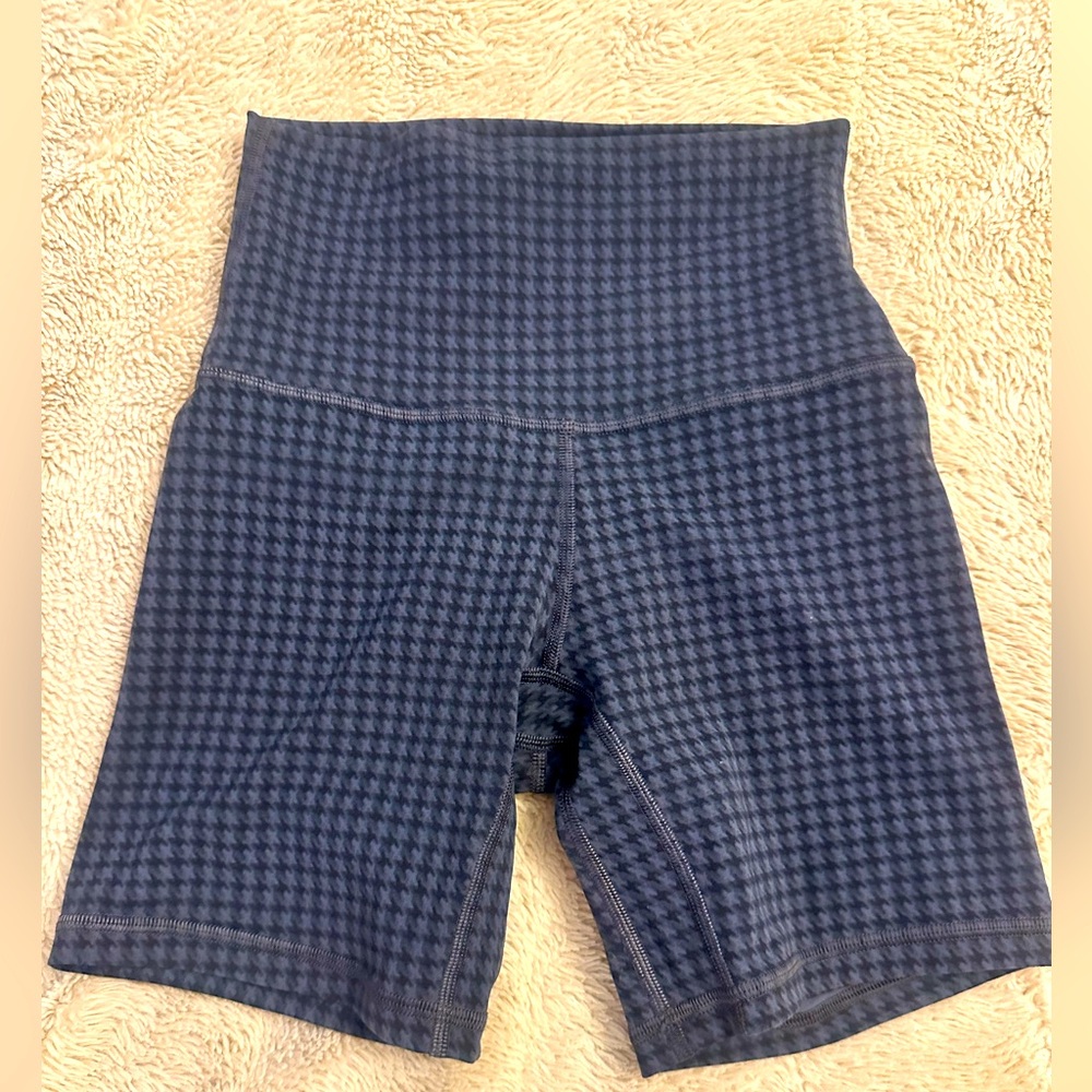 LuluLemon spandex , yoga shorts, black and blue, size 2, plaid